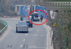 确定邓某某具有重大作案