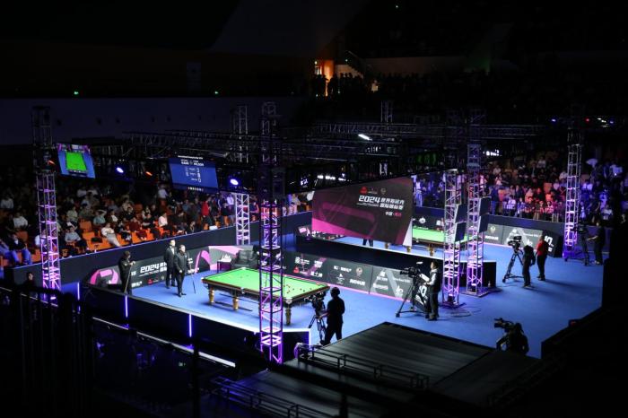 世界斯诺克国际锦标赛正式开幕，丁俊晖在延期