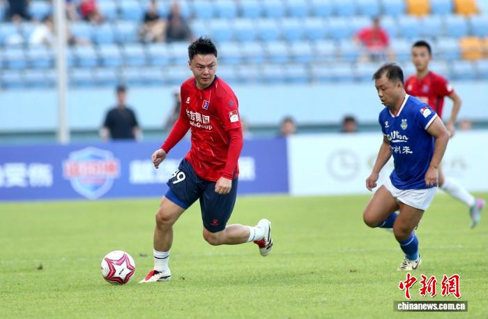 梅州梅县区曾宪梓体育场迎来省超预赛开幕式 吸